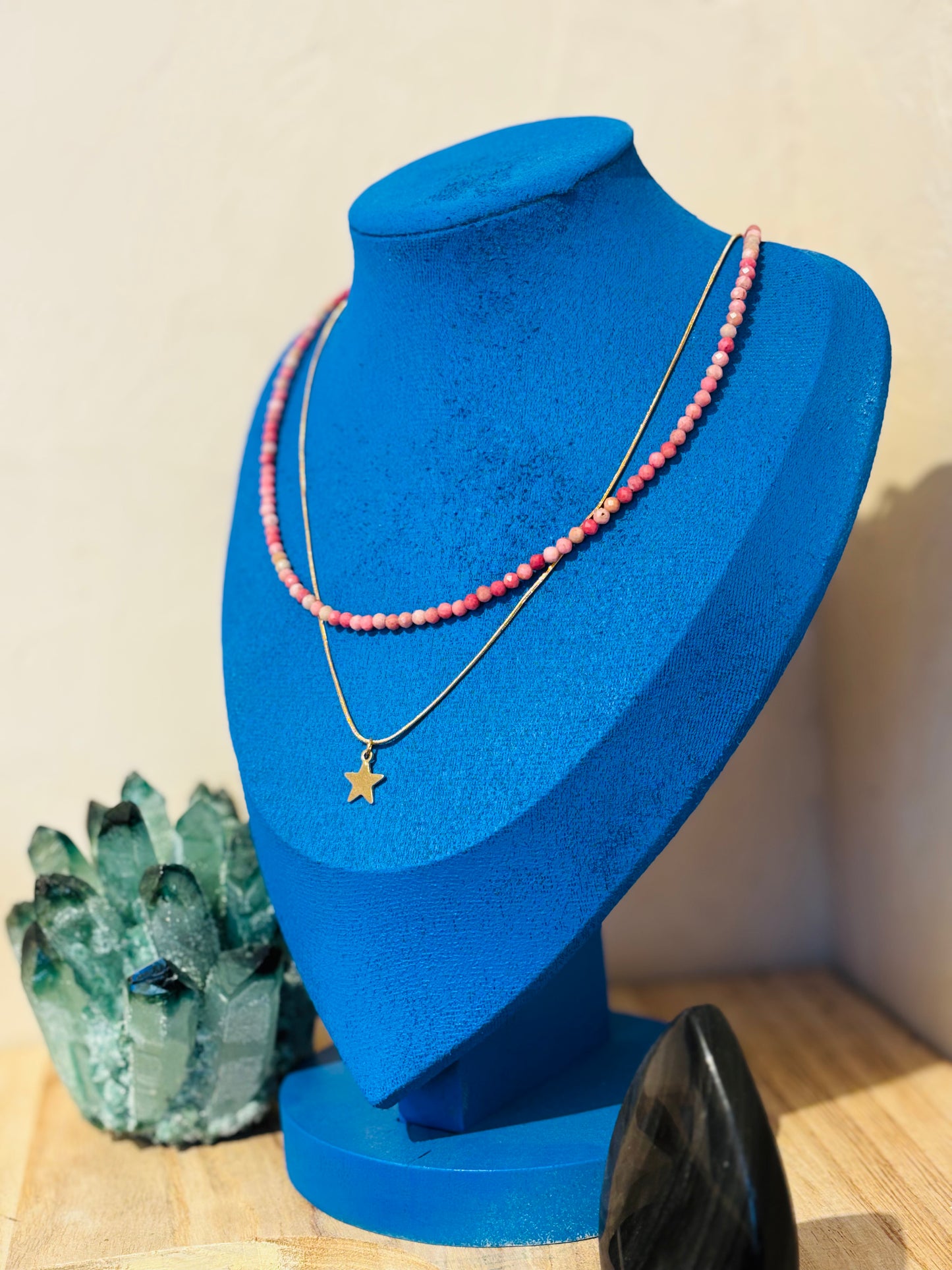 Collier double – rhodochrosite facette & étoile dorée